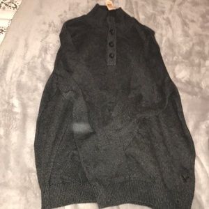 NWT MENS AE SWEATER SIZE XL